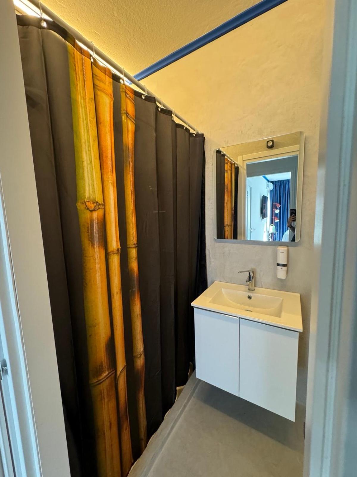 Syntagma Plaka Suite By Zeussuites Atenas Exterior foto